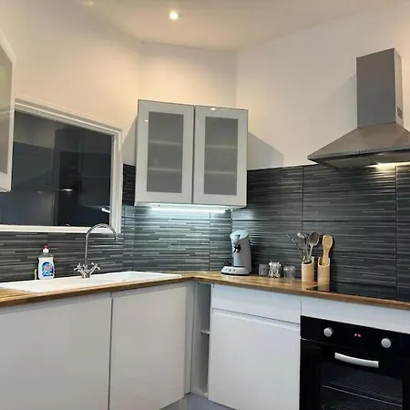 Sainte-barbe T4, Billard A 2 Pas Du Chateau * 色当